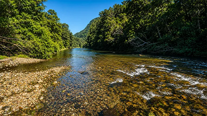 Travessia do Rio no Vale Verde